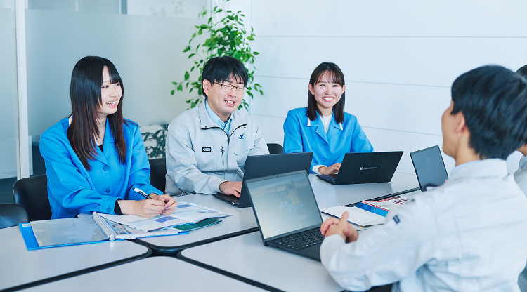 採用情報